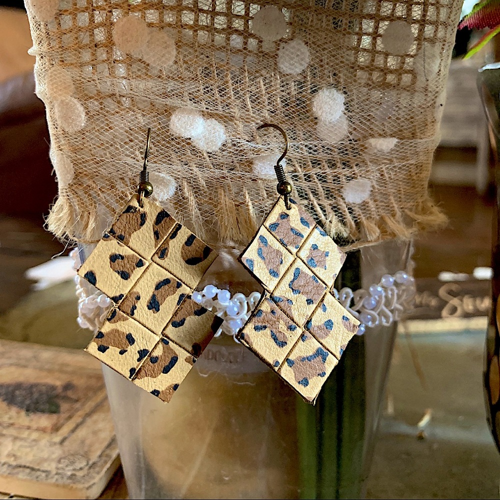 Leather earrings handcrafted